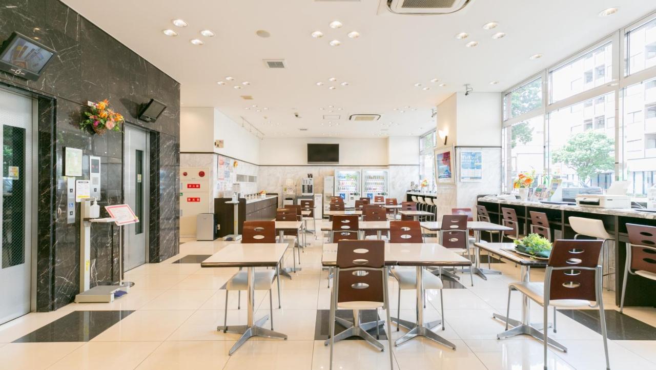 Toyoko Inn Utsunomiya Ekimae No 1 Buitenkant foto