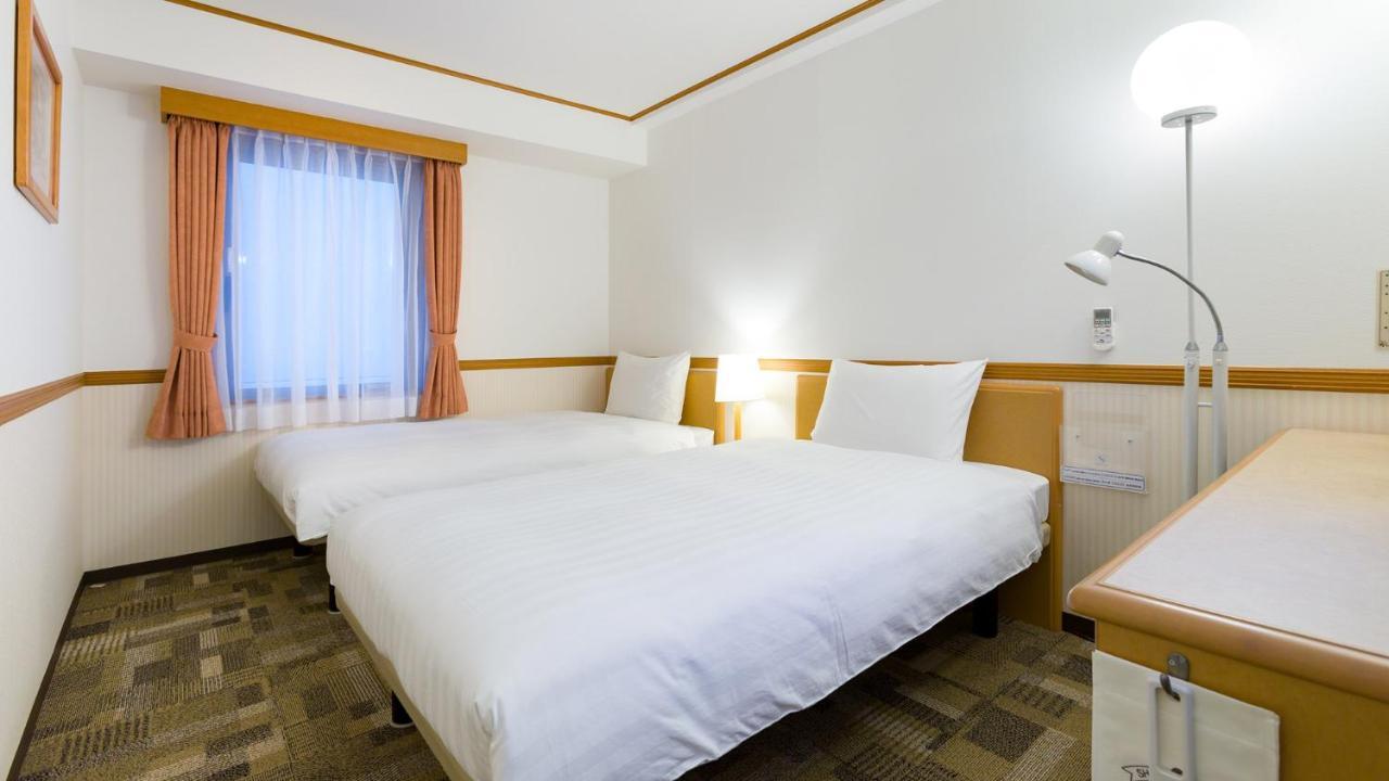 Toyoko Inn Utsunomiya Ekimae No 1 Buitenkant foto