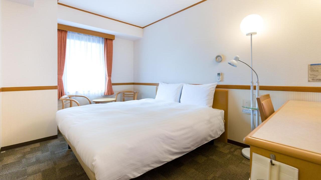 Toyoko Inn Utsunomiya Ekimae No 1 Buitenkant foto